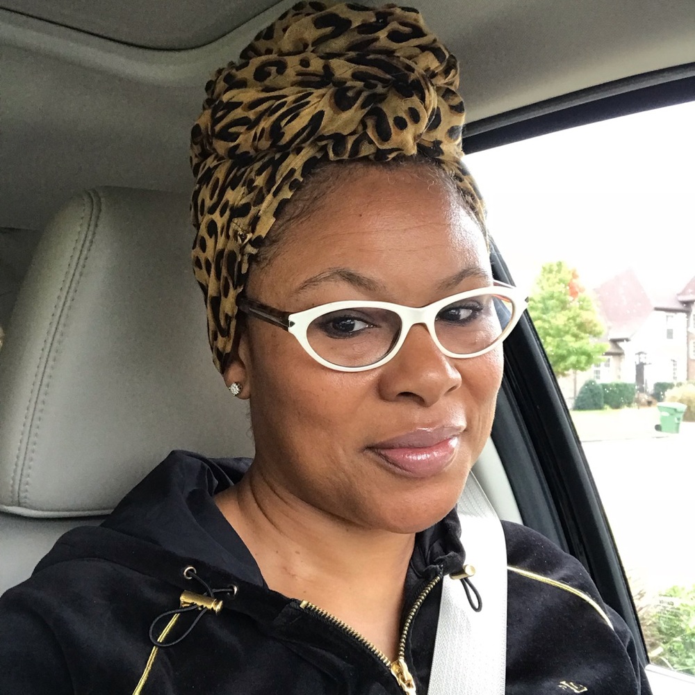 Meet your Posher, Errica